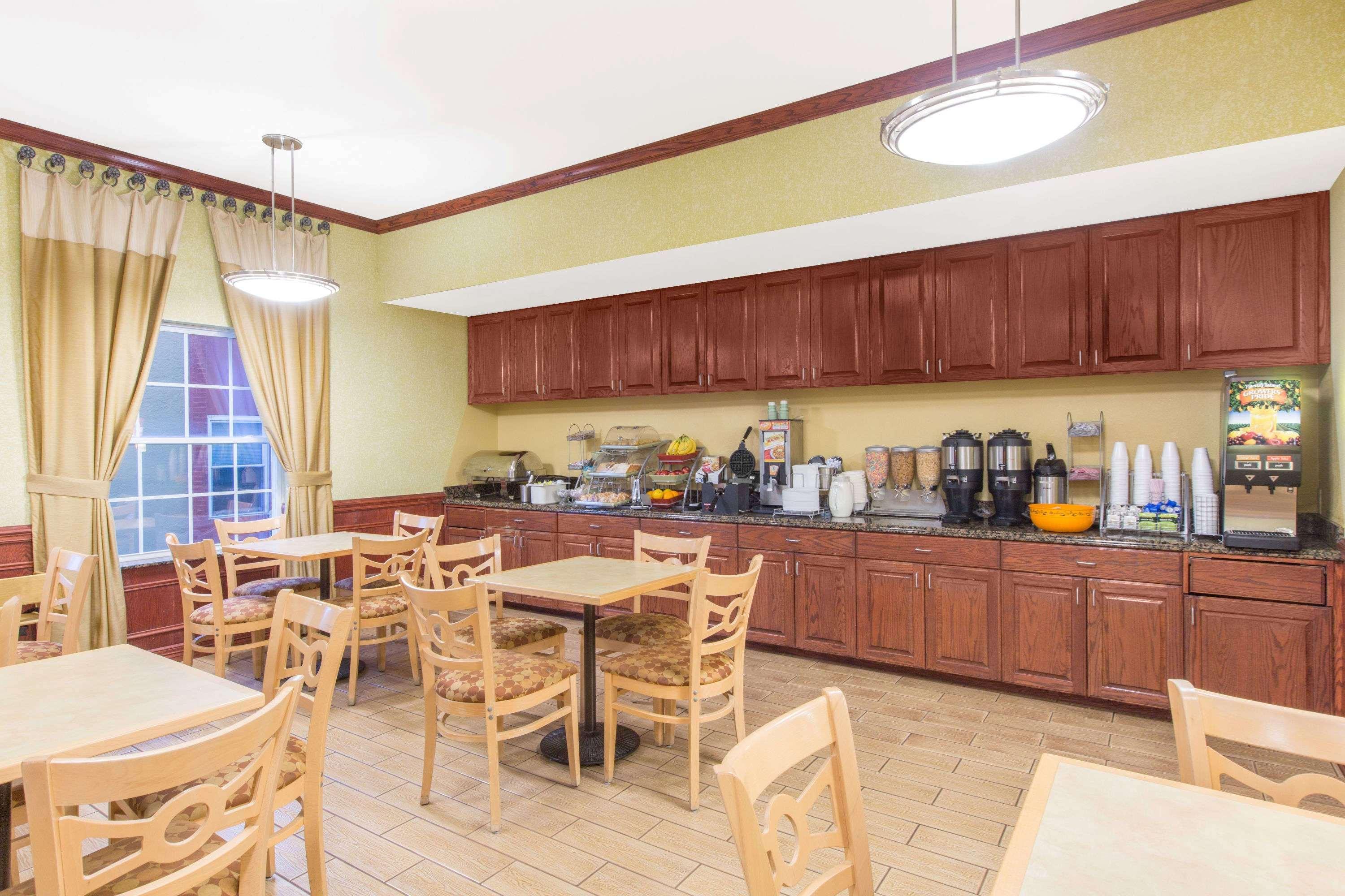 Hawthorn Extended Stay By Wyndham Corpus Christi Padre Isle Екстериор снимка
